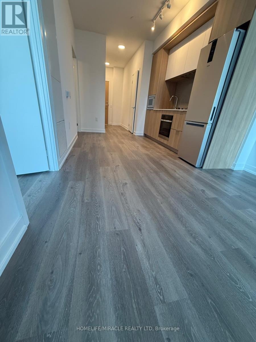 607-395 Square One Drive, Mississauga, ON, L5B 0P6 - 3