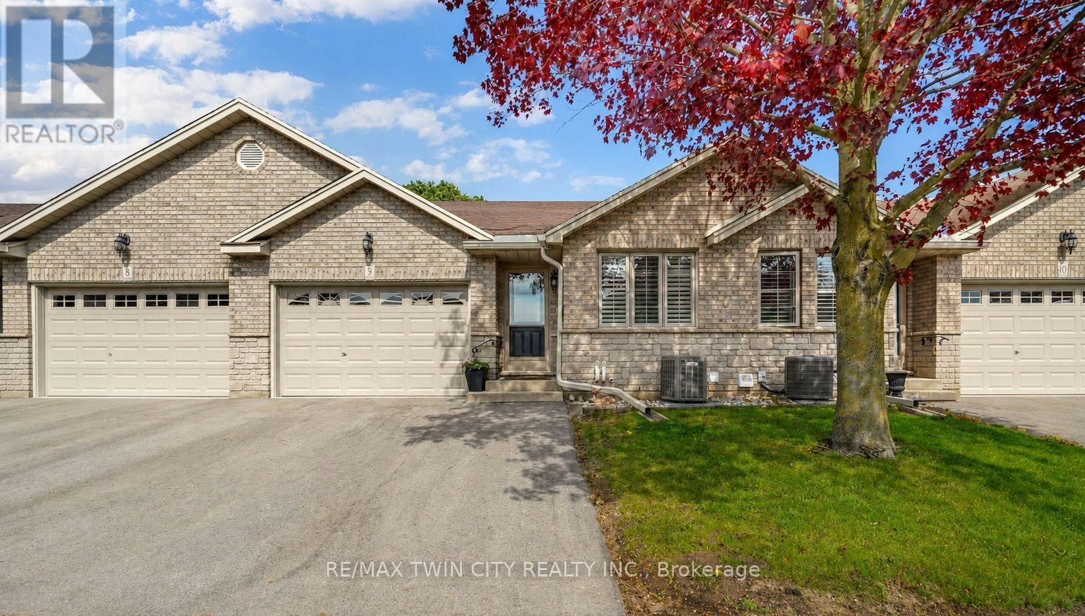 9-24 Griffiths Drive, Brant, ON, N3L 4C5