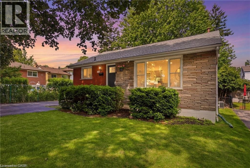 312 Upper Paradise Road, Hamilton, ON, L9C 5C4