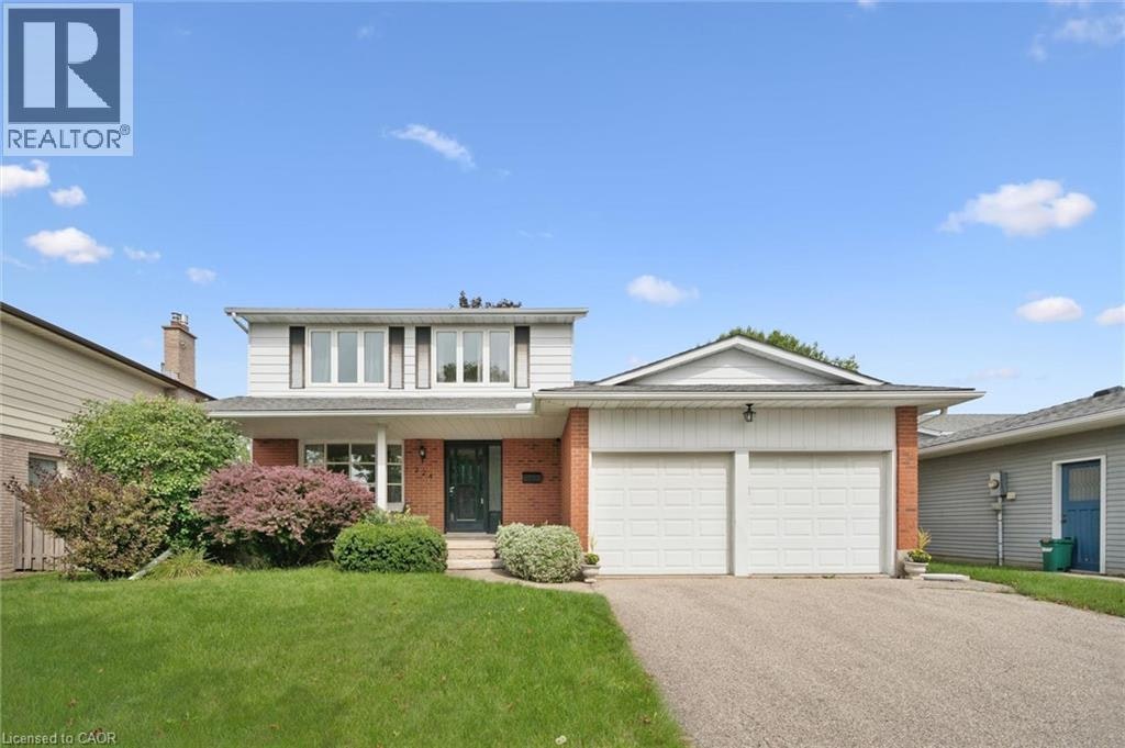 224 Foxhunt Road, Waterloo, ON, N2K 2R9