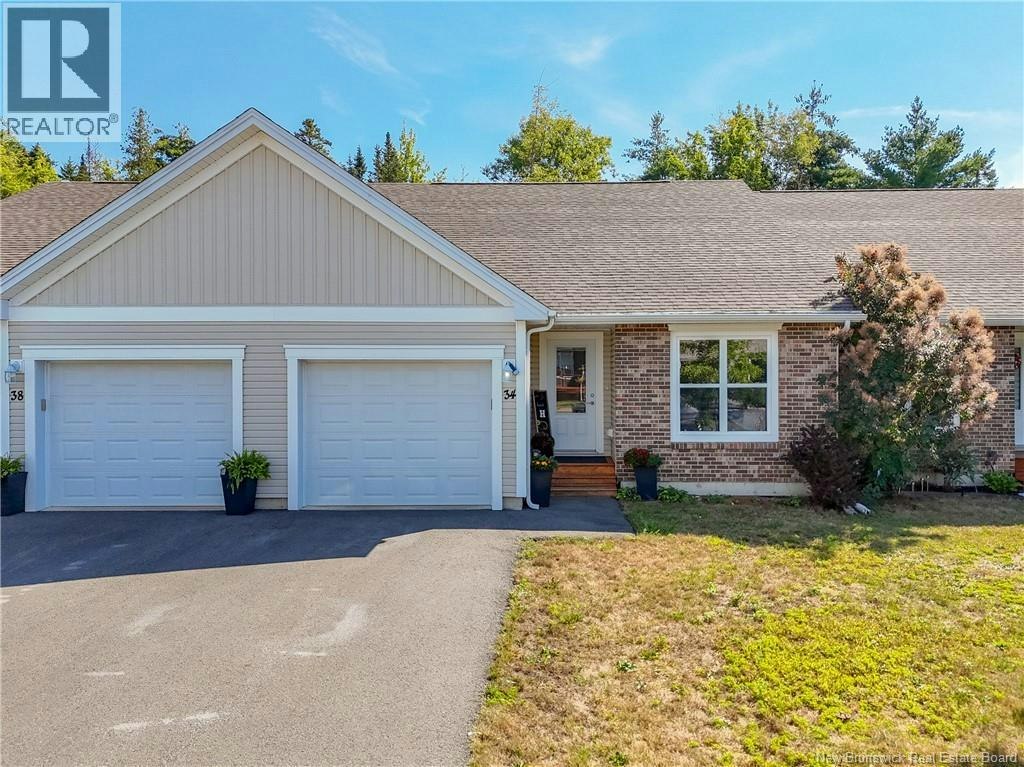 34 Carding Way, Fredericton, NB, E3A 5X5