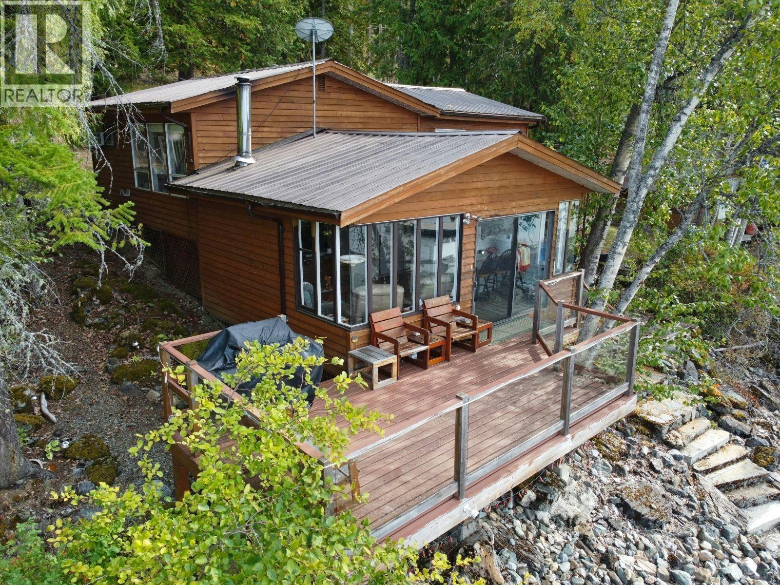4141 Reid Road, Eagle Bay, BC, V0E 1T0