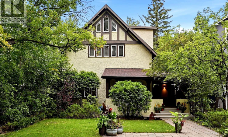 48 Angus Crescent