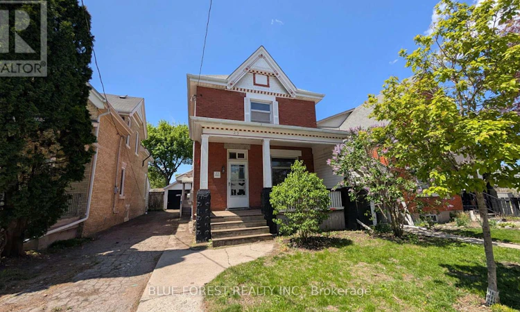 23 Hyatt Avenue