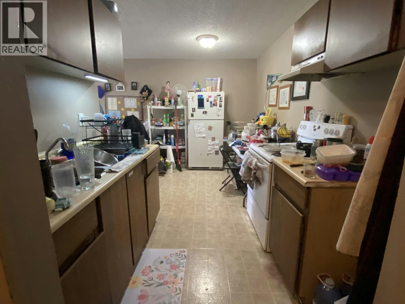 2315-2607 Pear Street - 3