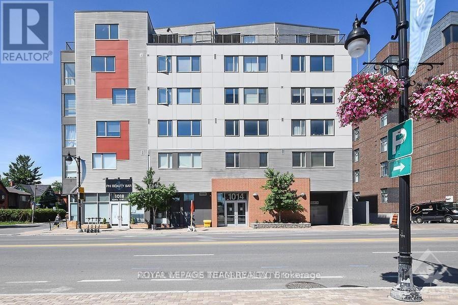 1014 Bank Street, Ottawa, ON, K1S 3W8