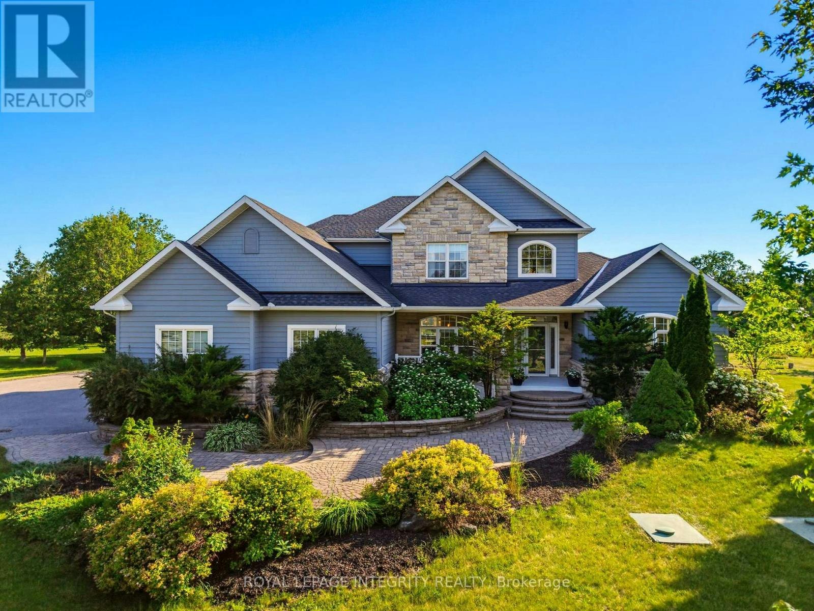 562 Pennycross Lane, Ottawa, ON, K0A 1L0