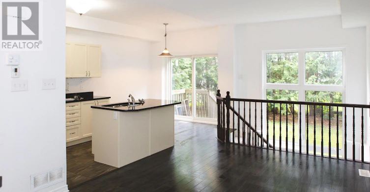 74 Dundalk Private, Ottawa, ON, K2J 0J5 - 4