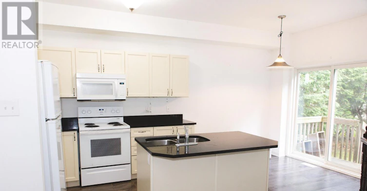74 Dundalk Private, Ottawa, ON, K2J 0J5 - 6