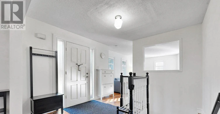 14 Martinet Street, Whitby, ON, L1N 8K8 - 3
