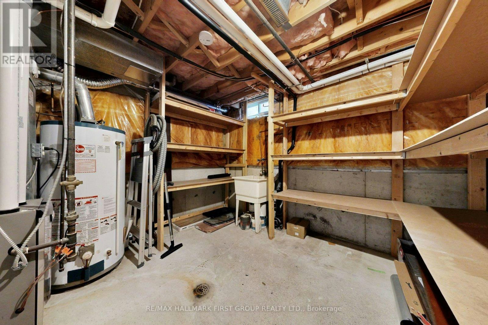 14 Martinet Street, Whitby, ON, L1N 8K8 - 44