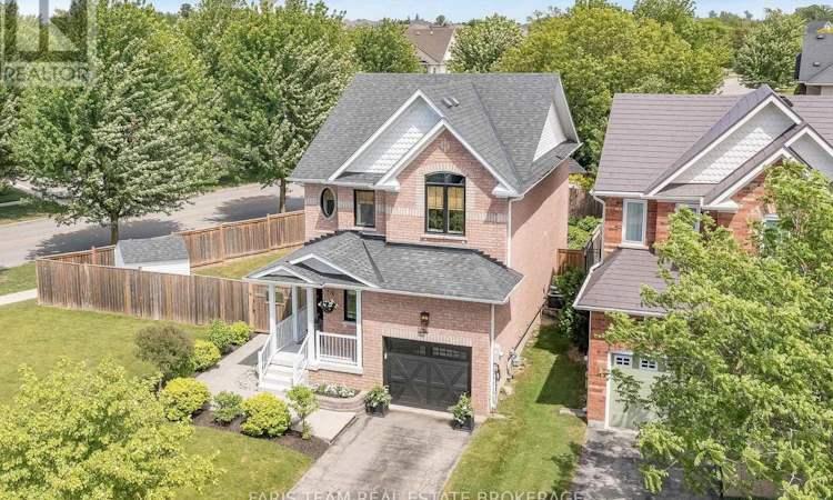 86 Margaret Graham Crescent