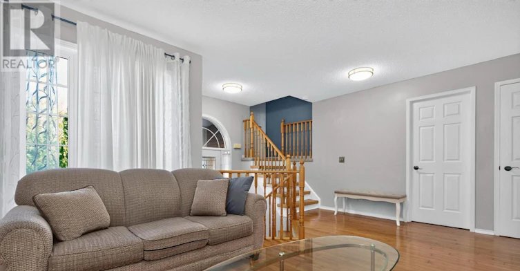 7 Golds Crescent, Barrie, ON, L4N 8R2 - 11