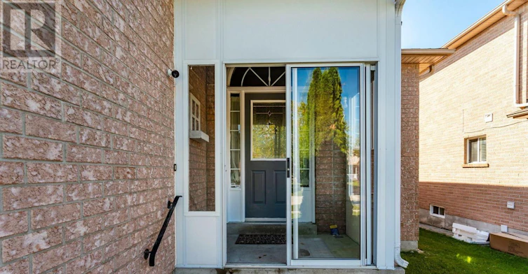 7 Golds Crescent, Barrie, ON, L4N 8R2 - 4