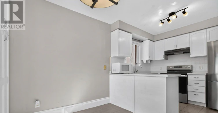 7 Golds Crescent, Barrie, ON, L4N 8R2 - 9
