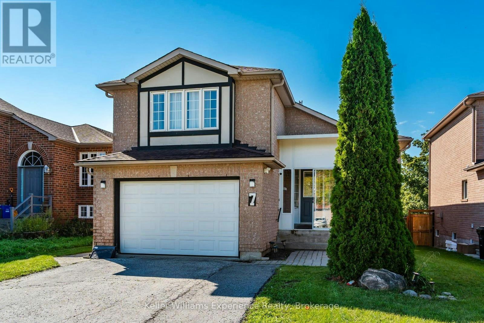 7 Golds Crescent, Barrie, ON, L4N 8R2 - 2