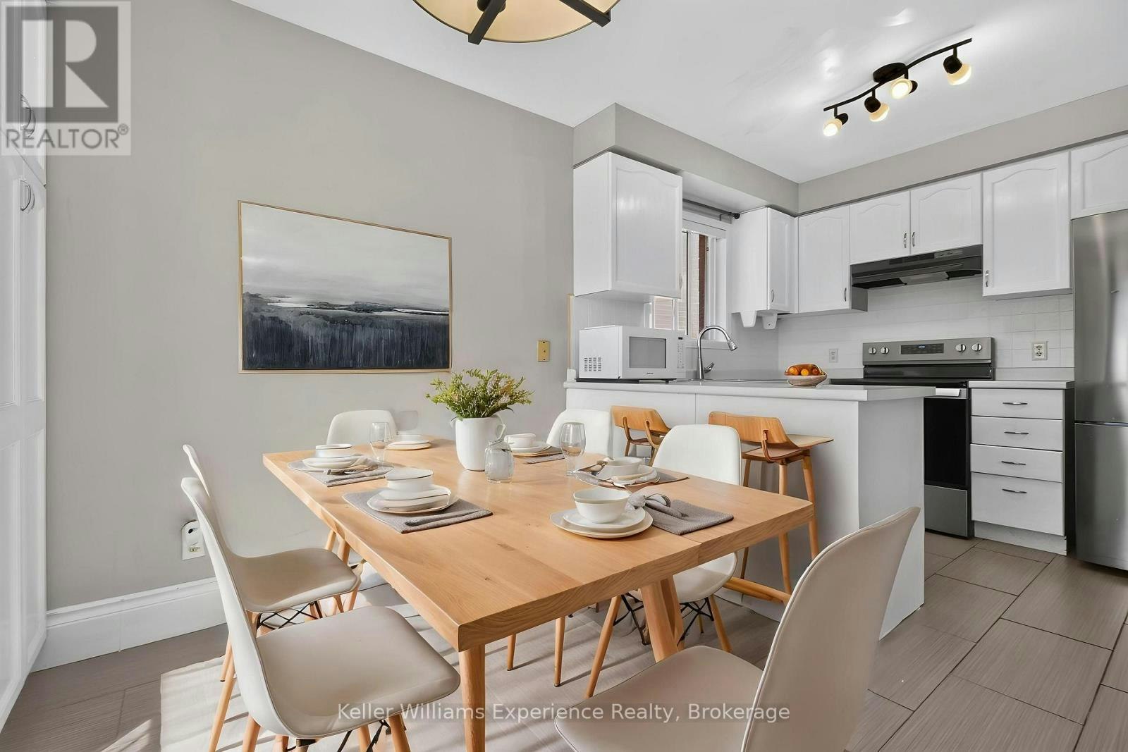 7 Golds Crescent, Barrie, ON, L4N 8R2 - 10
