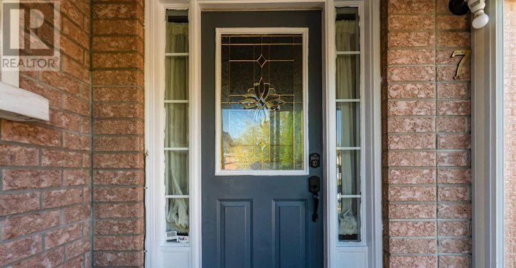 7 Golds Crescent, Barrie, ON, L4N 8R2 - 5