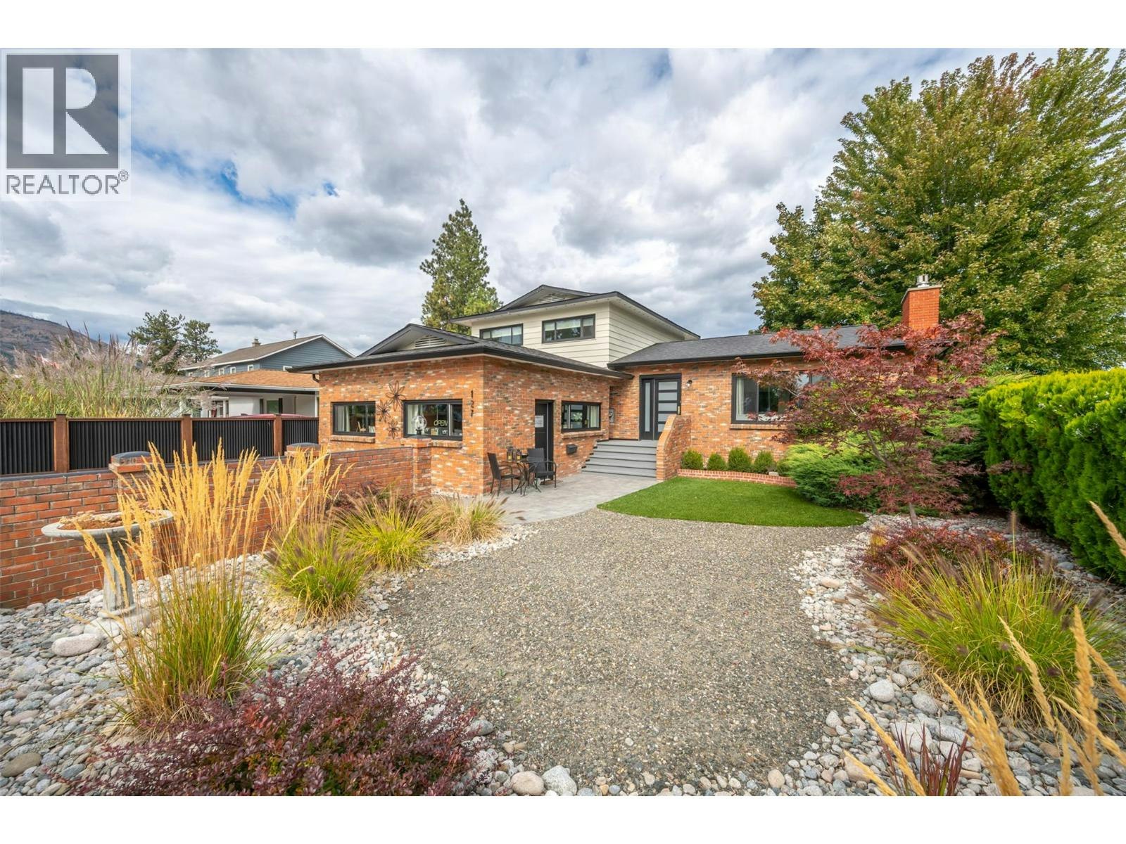 127 Elm Avenue, Penticton, BC, V2A 3W1