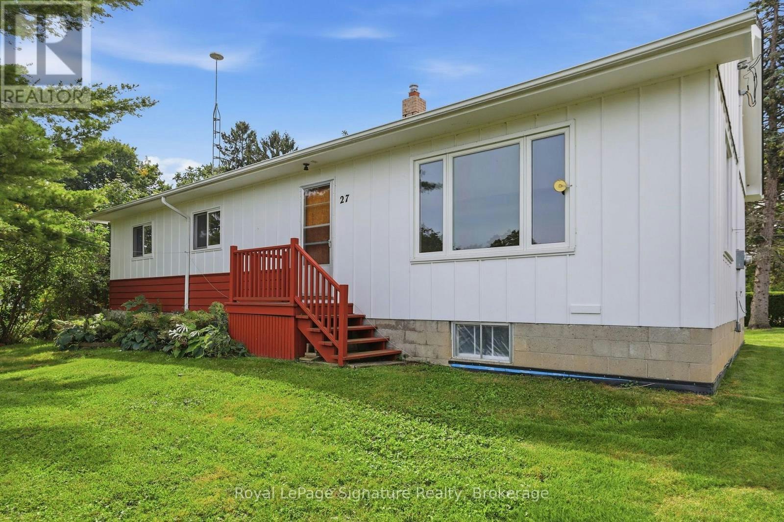 27 Louisa Street W, Blue Mountains, ON, N0H 2P0
