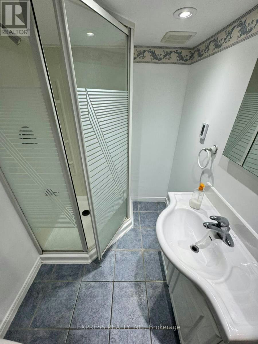 BSMT-46 William Cragg Drive, Toronto, ON, M3M 1V1 - 6