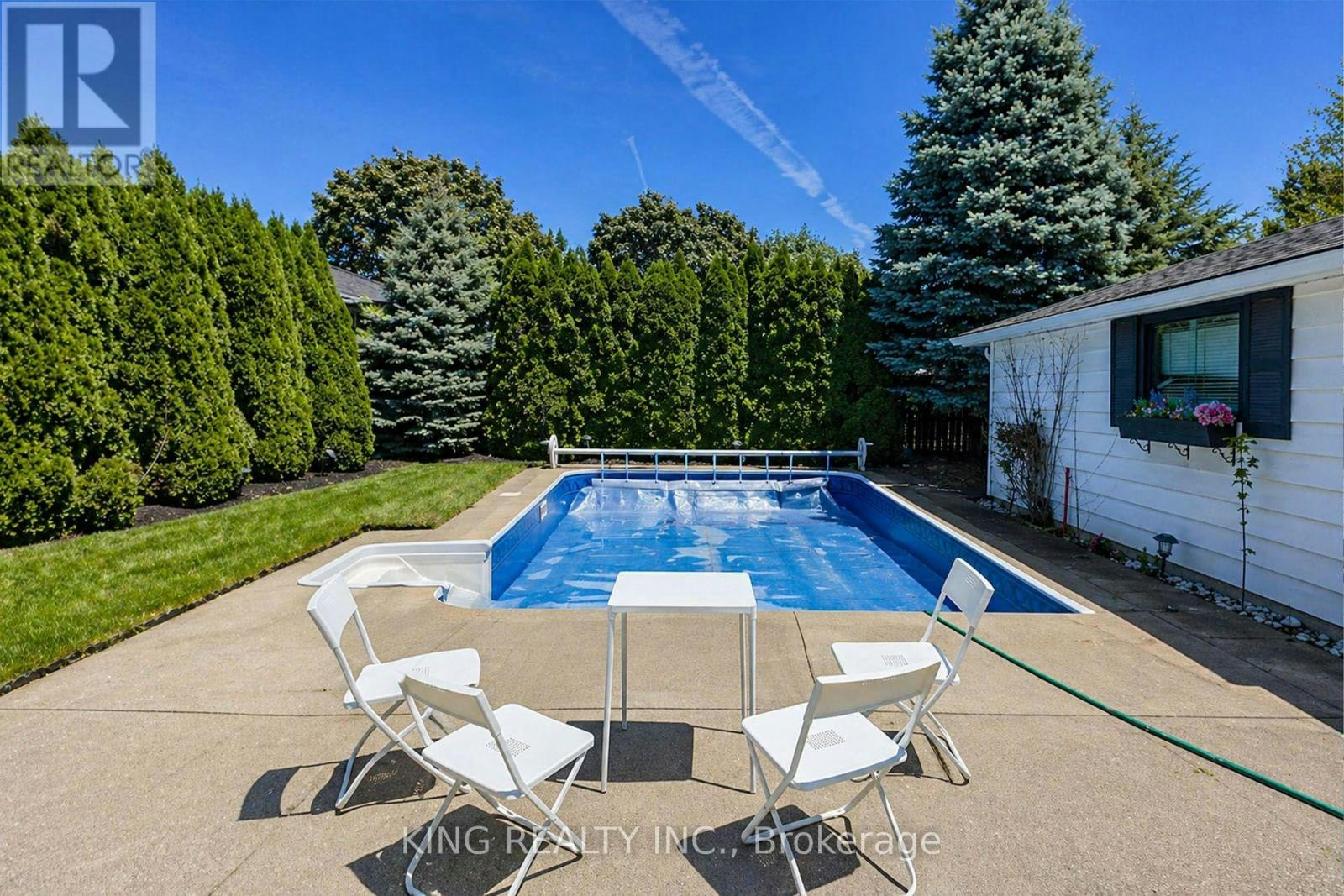 476 Bunting Road, St. Catharines, ON, L2M 3B1