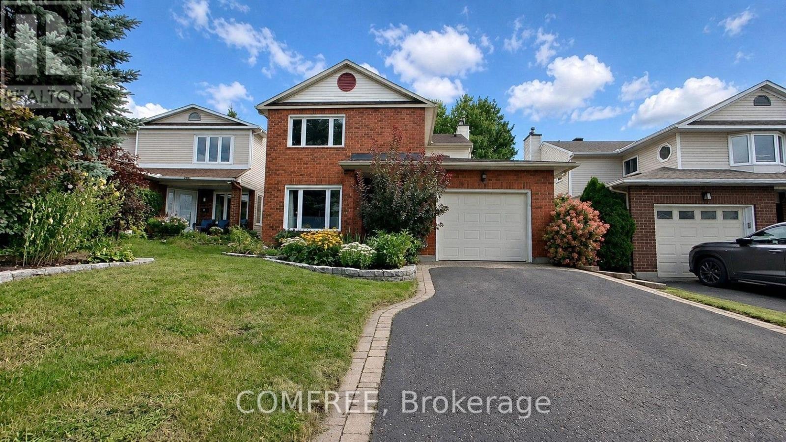 1302 Parc Du Village Street, Ottawa, ON, K1C 7B1