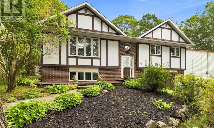 57 Riverview Crescent
