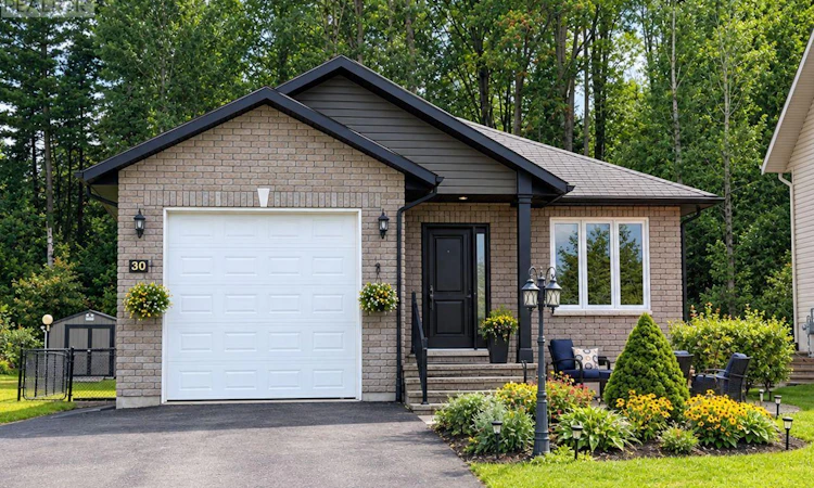 30 Osprey Crescent