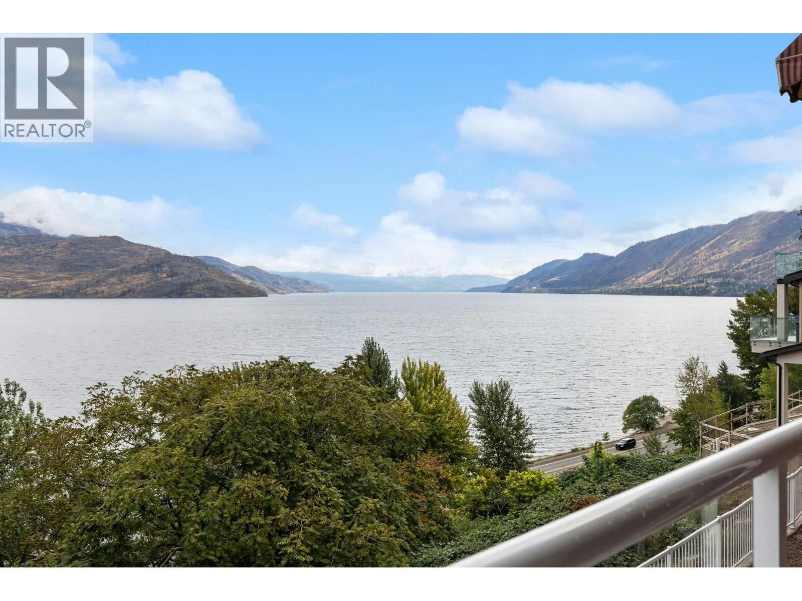 6447 Renfrew Road, Peachland, BC, V0H 1X7