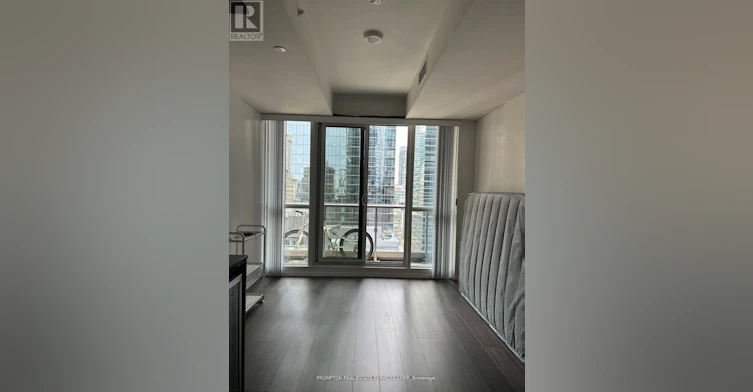 2005-70 Temperance Street, Toronto, ON, M5H 0B1 - 3