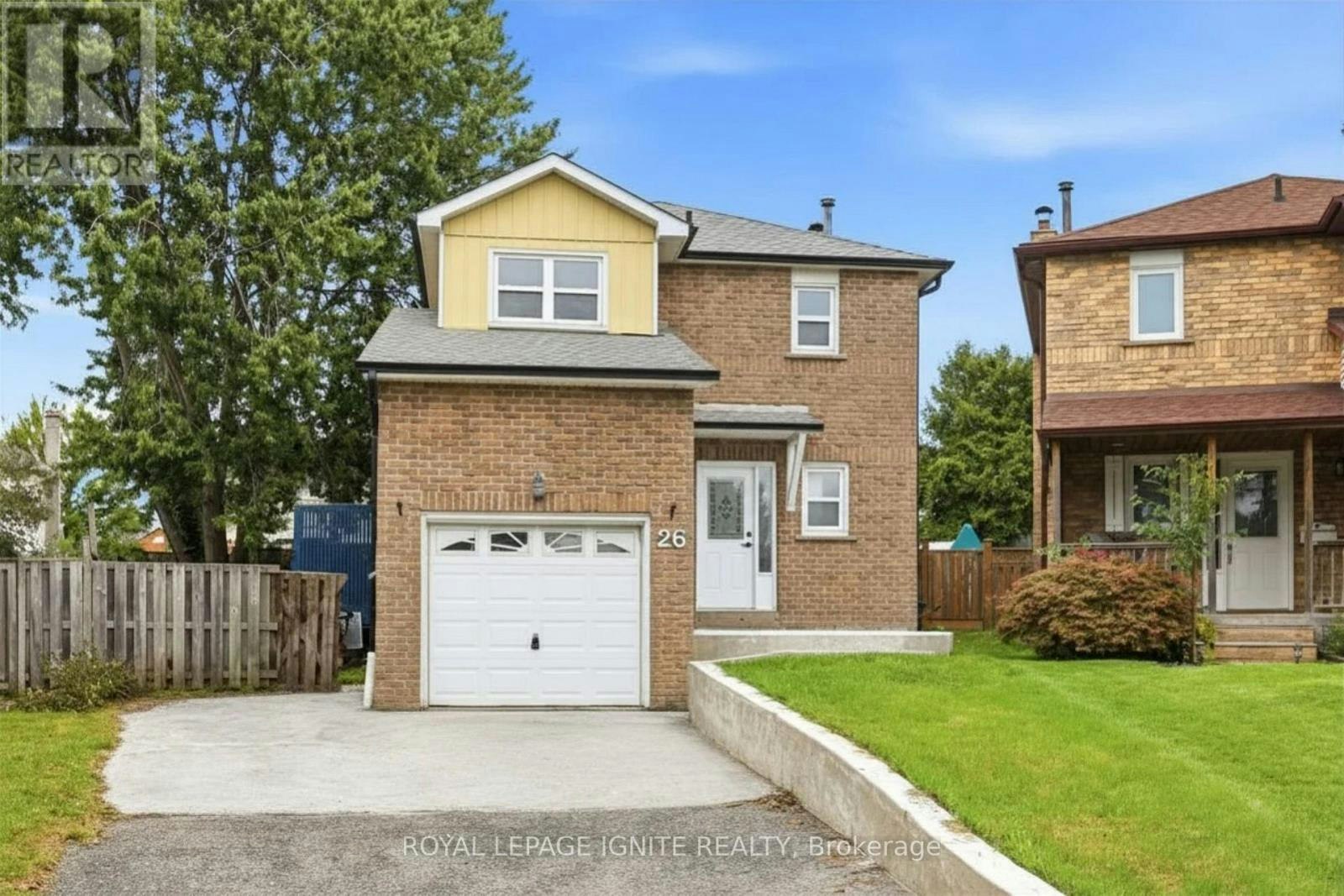 26 Winston Crescent, Whitby, ON, L1N 6Y1