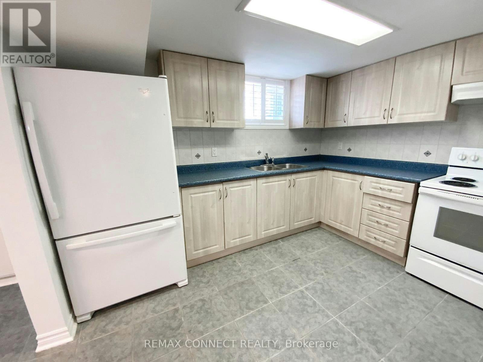 C-BSMT 2 Bdrm Kellyvale Road, Toronto, ON, M1R 3M3 - 7