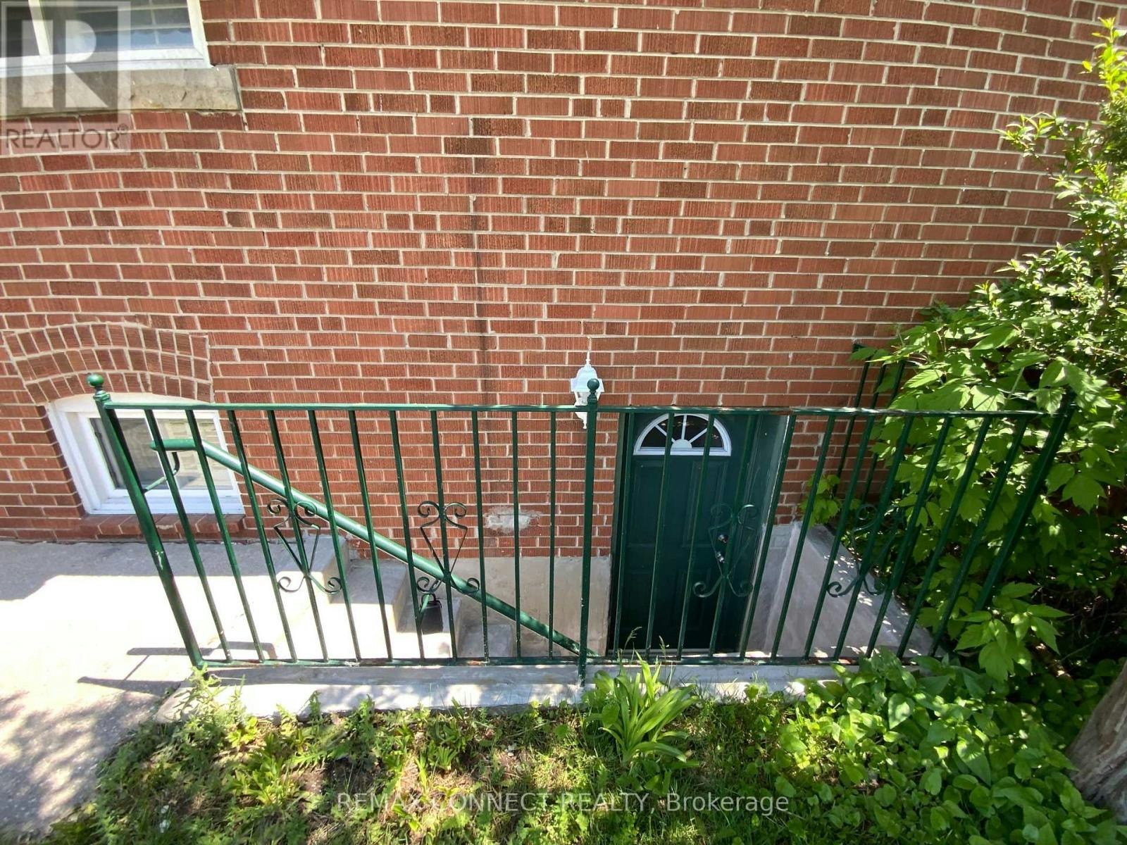 C-BSMT 2 Bdrm Kellyvale Road, Toronto, ON, M1R 3M3 - 4