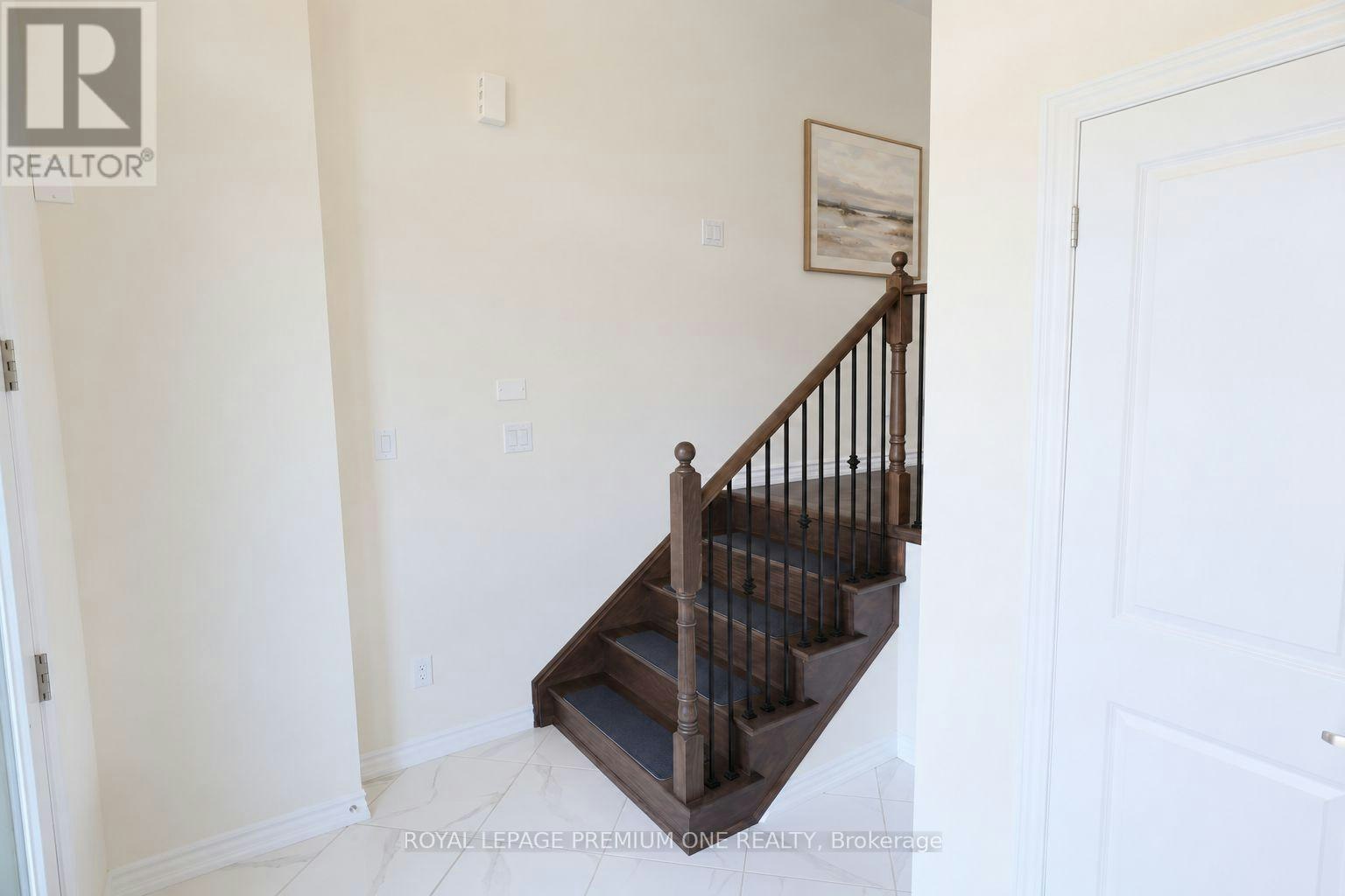 13 Simona Avenue, Wasaga Beach, ON, L9Z 0L5 - 2