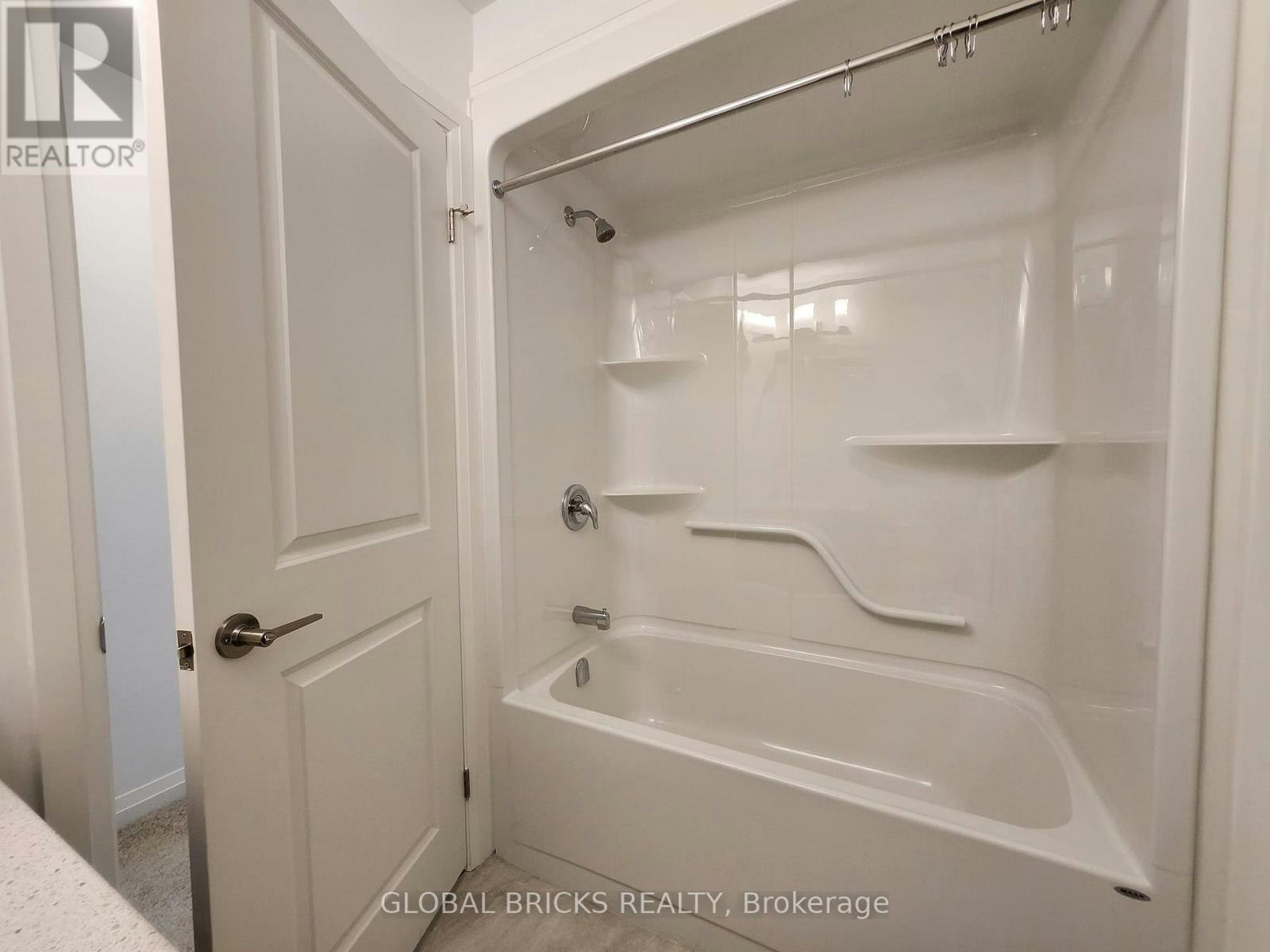 96 Willson Drive, Thorold, ON, L2V 0M4 - 9