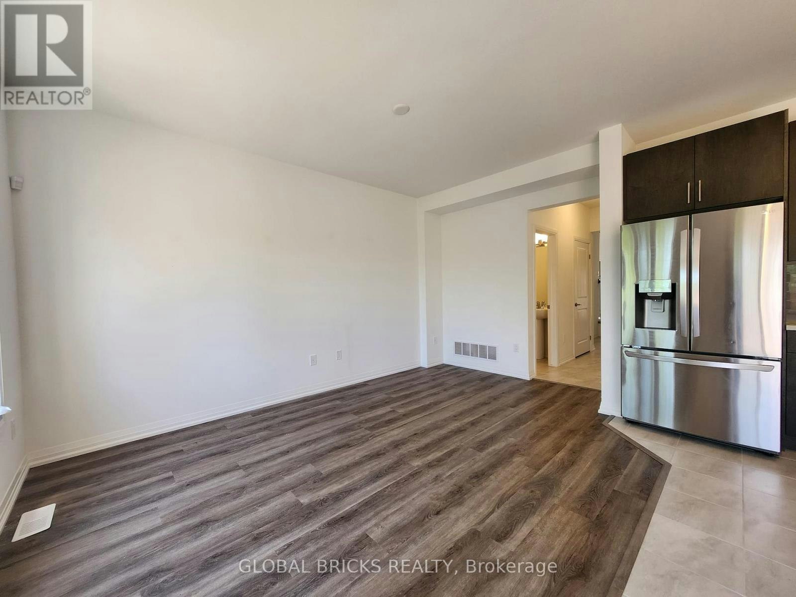 96 Willson Drive, Thorold, ON, L2V 0M4 - 4