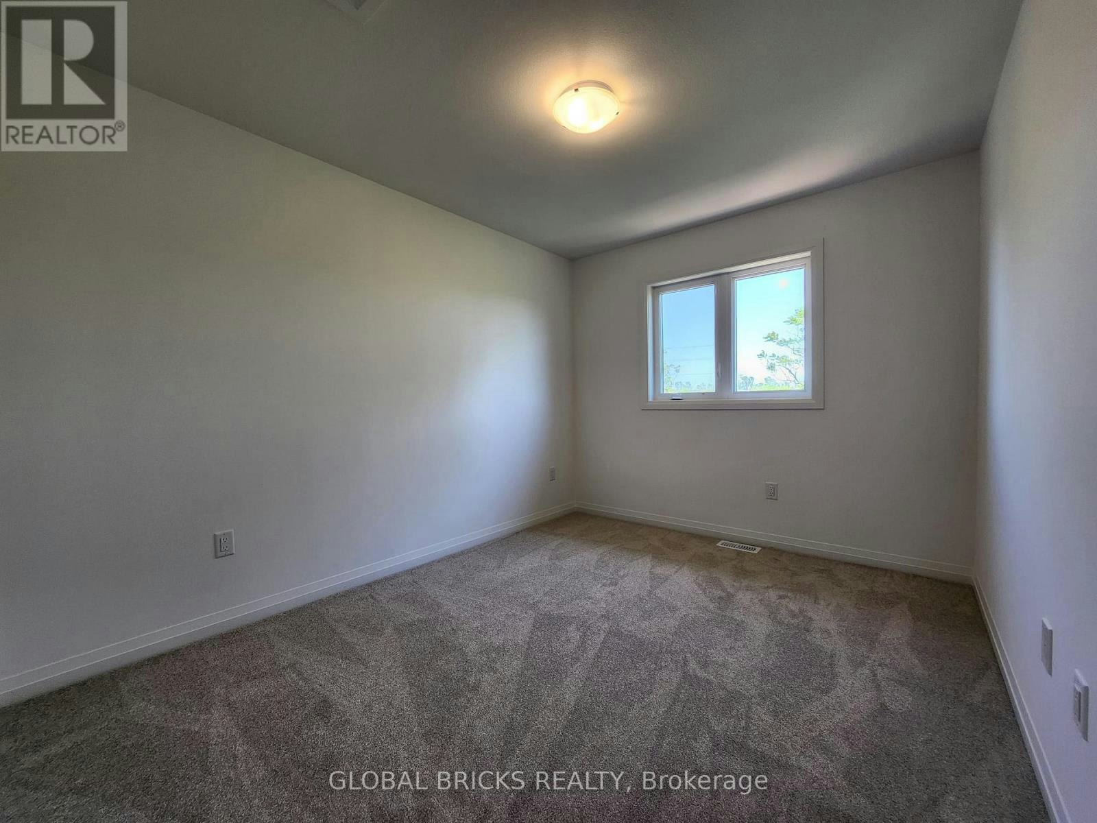 96 Willson Drive, Thorold, ON, L2V 0M4 - 8