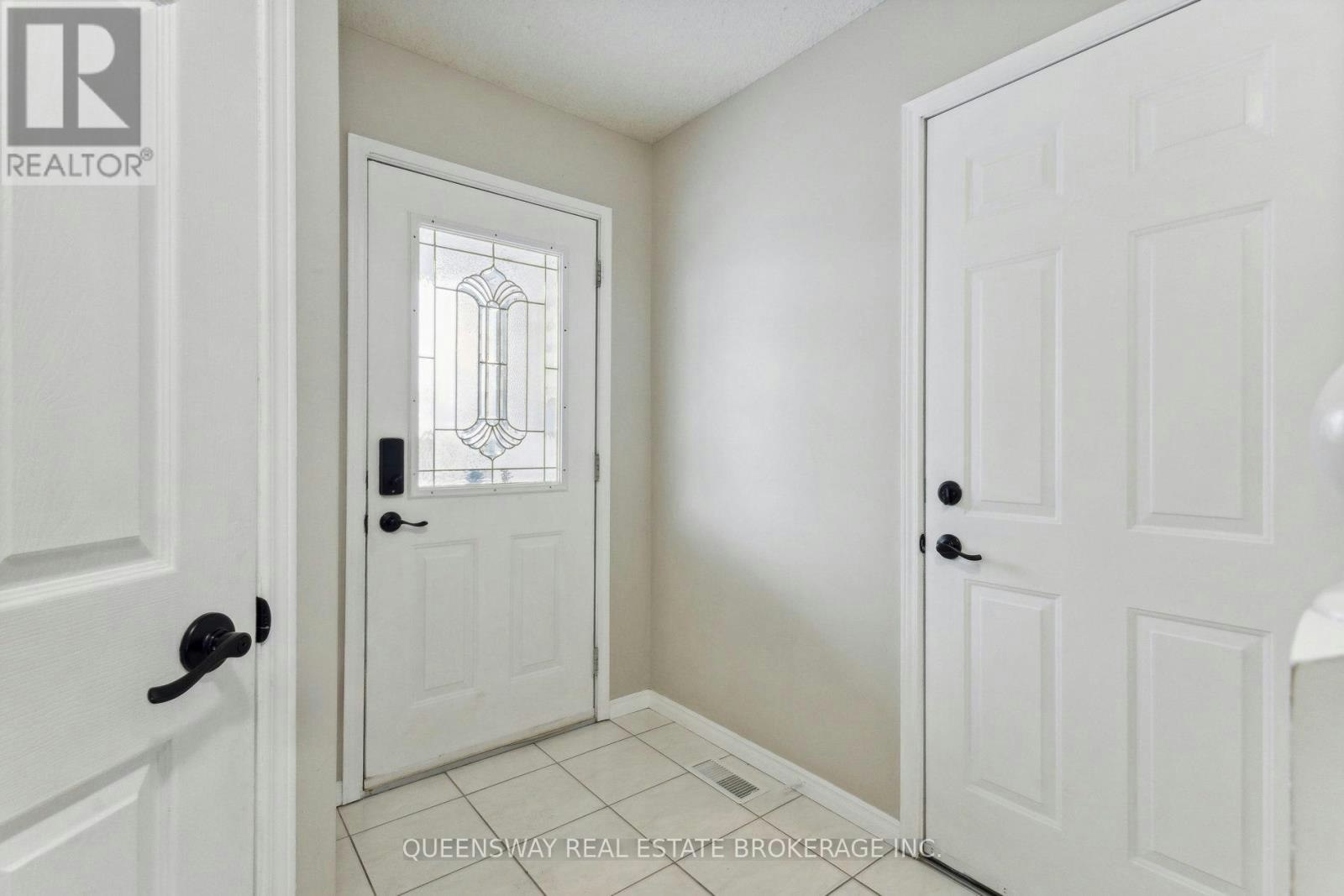 147 Crawford Crescent, Cambridge, ON, N1T 1X8 - 5