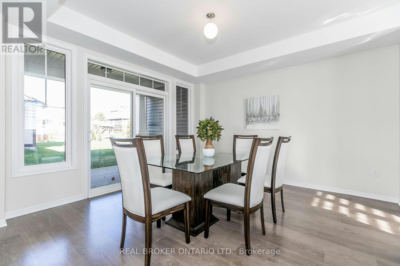 47 Marina Village Drive, Georgian Bay, ON, L0K 1S0 - 9