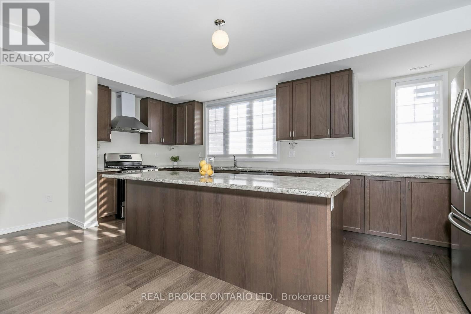 47 Marina Village Drive, Georgian Bay, ON, L0K 1S0 - 11