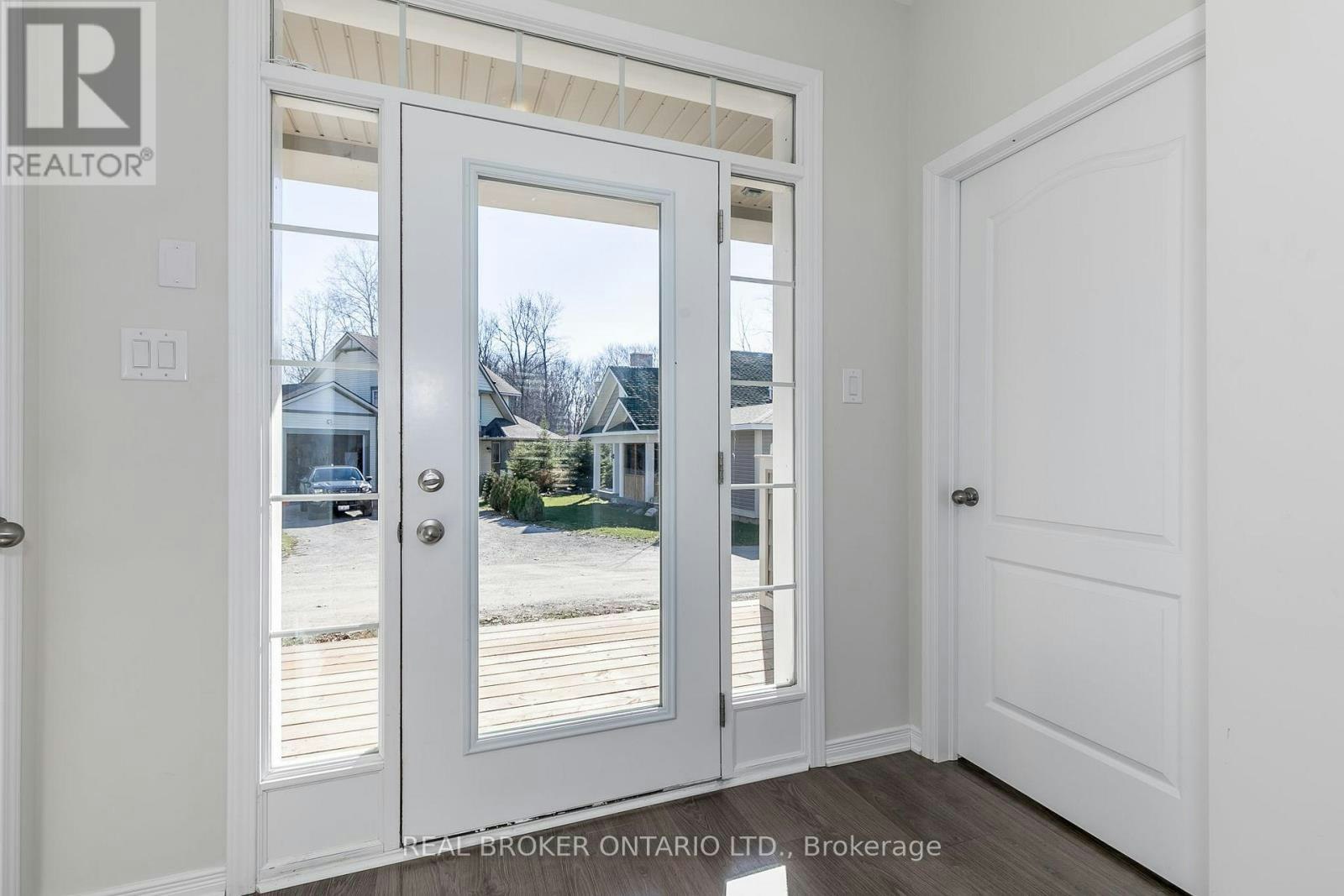 47 Marina Village Drive, Georgian Bay, ON, L0K 1S0 - 6