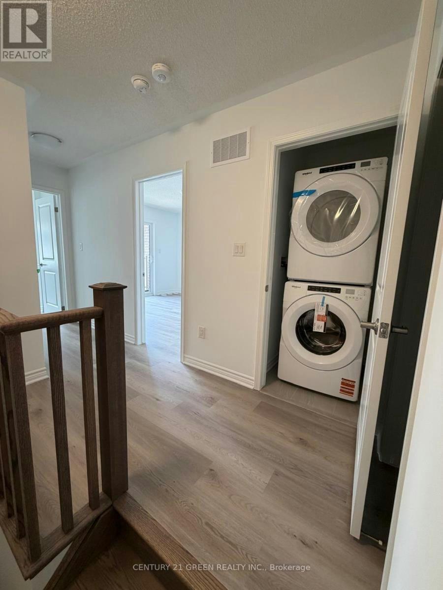 32 Canyon Hill Drive, Kitchener, ON, N2R 0V9 - 12