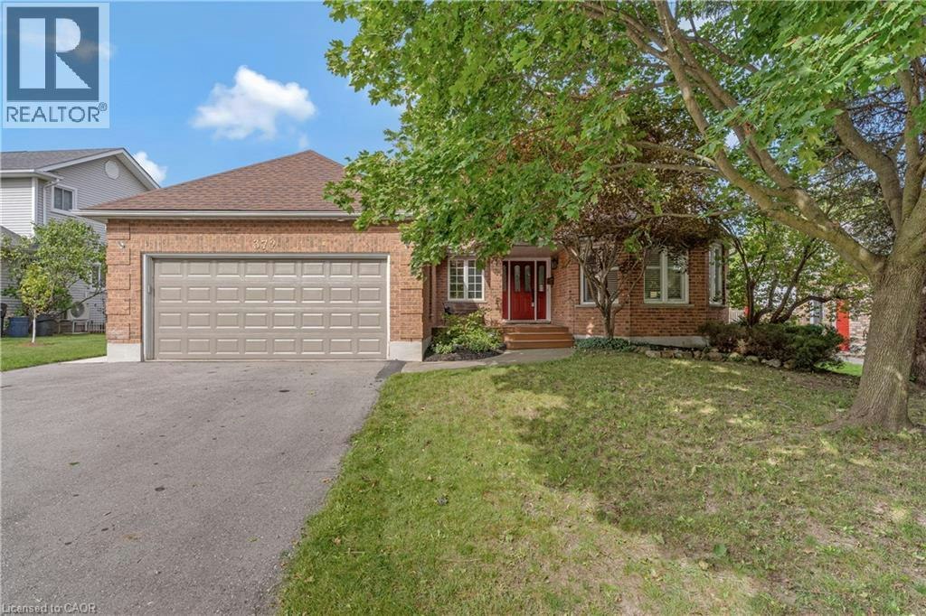 372 Gatestone Boulevard, Waterloo, ON, N2T 2J6