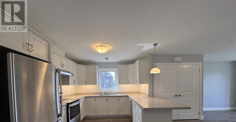 627 Bloor Street E, Oshawa, ON, L1H 3N4 - 3