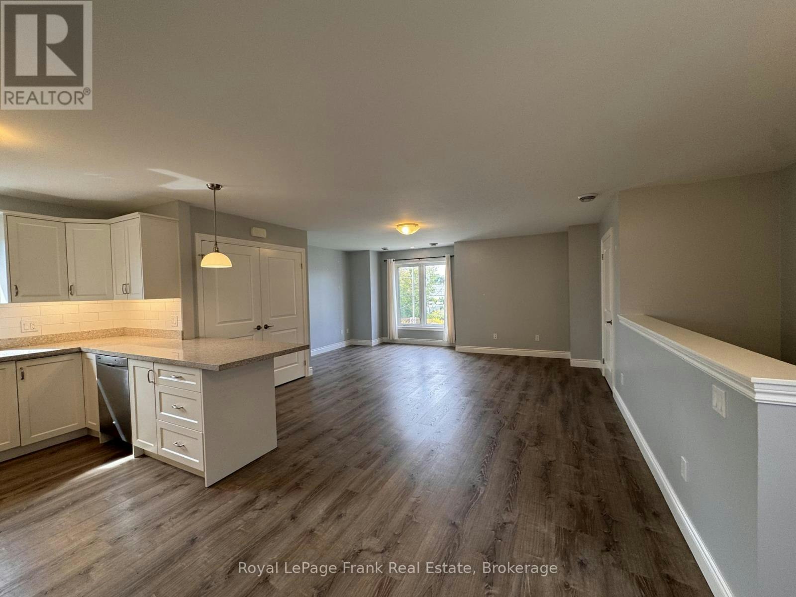 627 Bloor Street E, Oshawa, ON, L1H 3N4 - 8