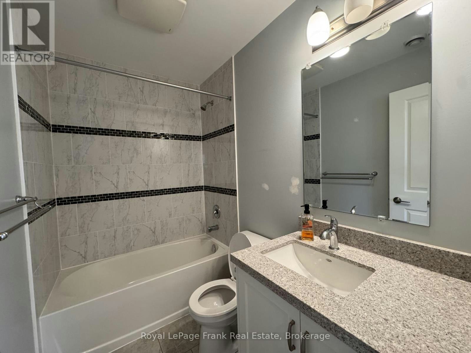 627 Bloor Street E, Oshawa, ON, L1H 3N4 - 15