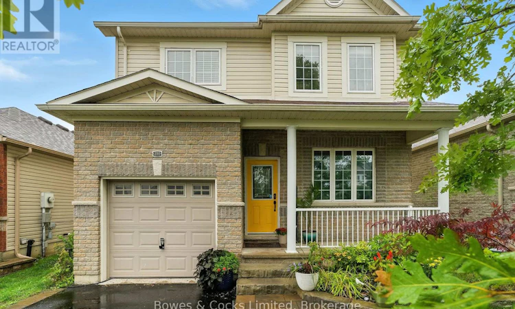 210 Farrier Crescent
