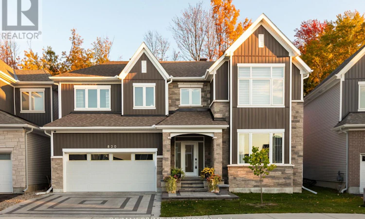 820 Mercier Crescent