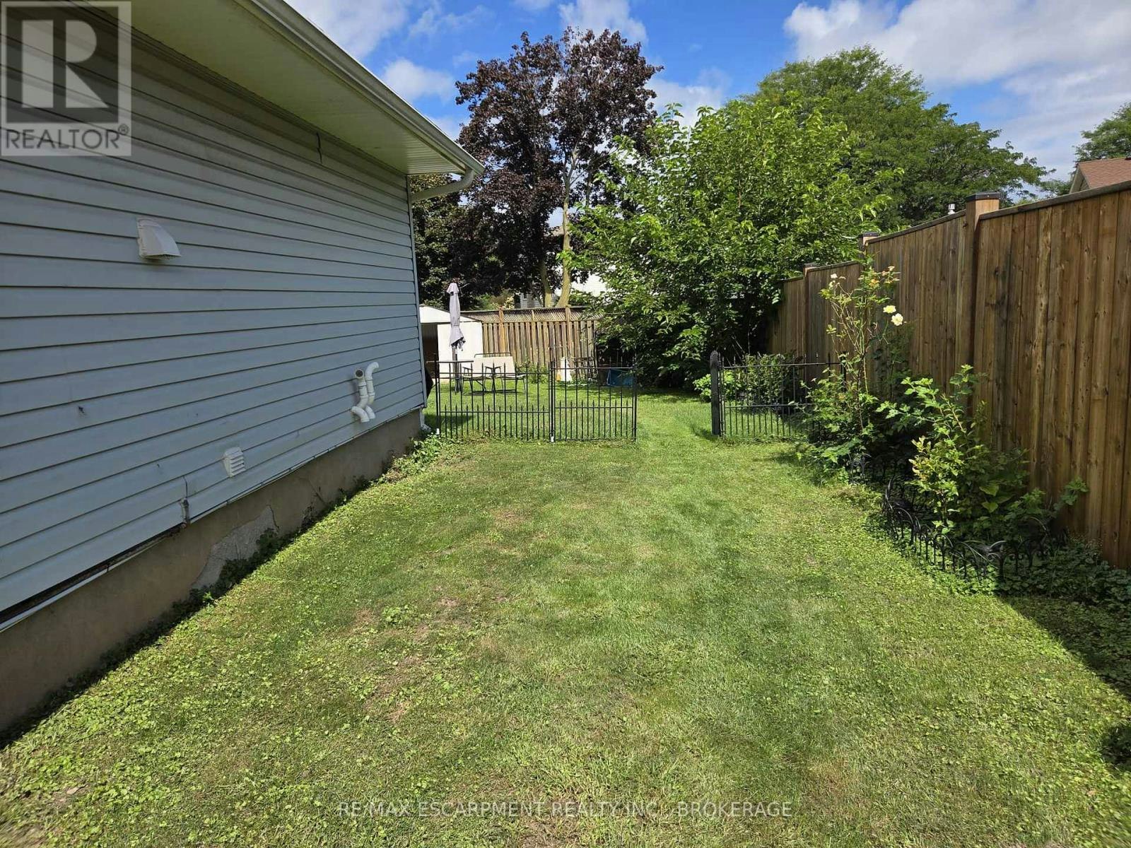 LOWER-32 Birchpark Drive, Grimsby, ON, L3M 4N1 - 16